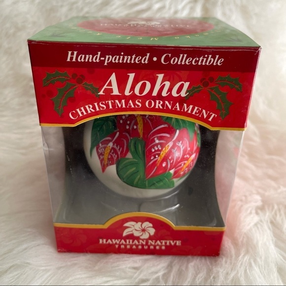 Glass Ornament Anthurium Hawaiian Christmas Tree - Picture 8 of 9